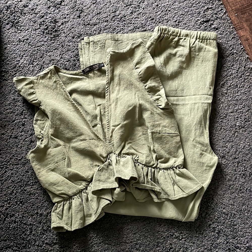 2 piece set